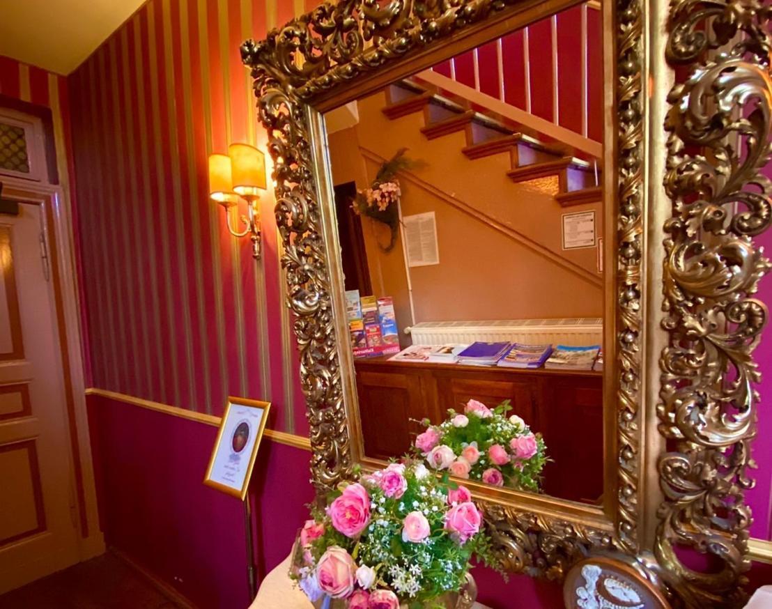 Hotel Kronprinz ฟัลเคนซี ภายนอก รูปภาพ
