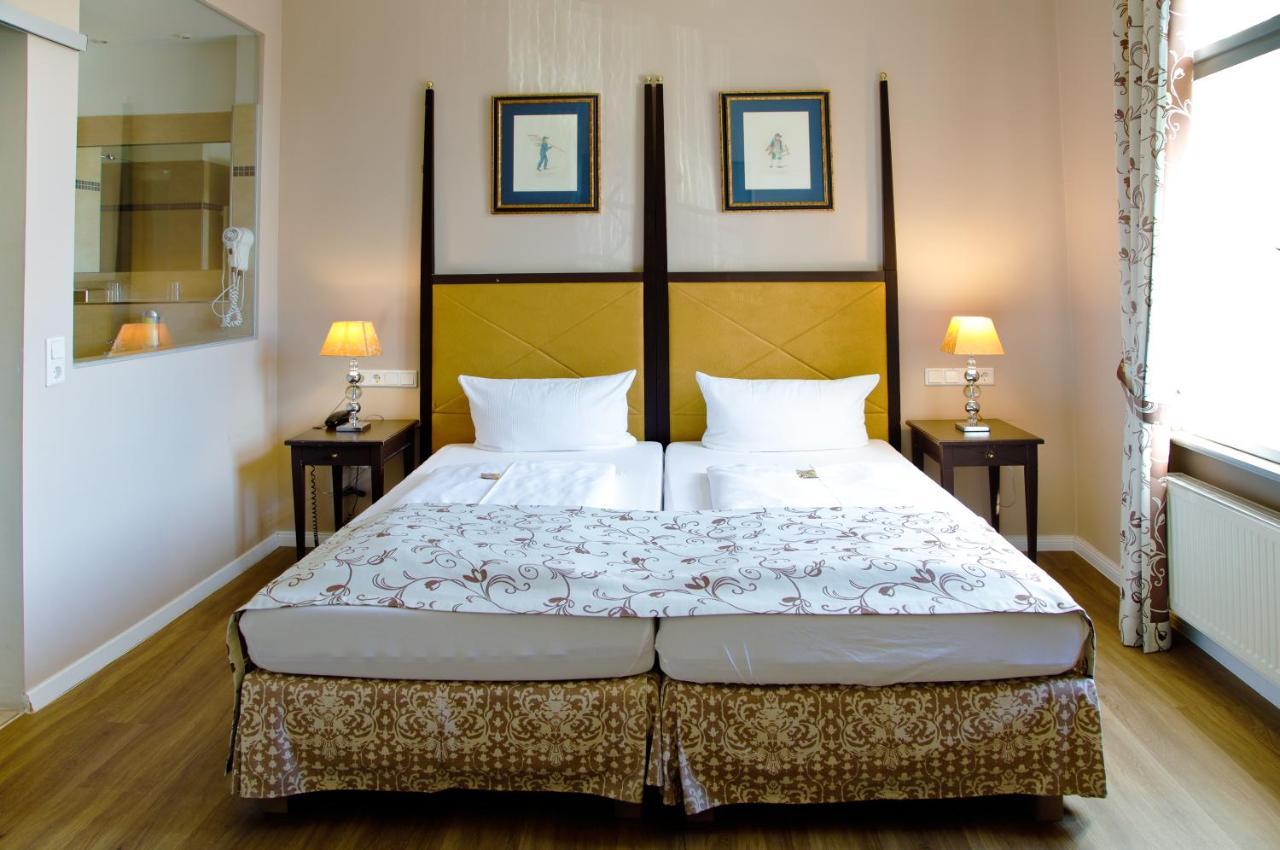 Hotel Kronprinz ฟัลเคนซี ภายนอก รูปภาพ