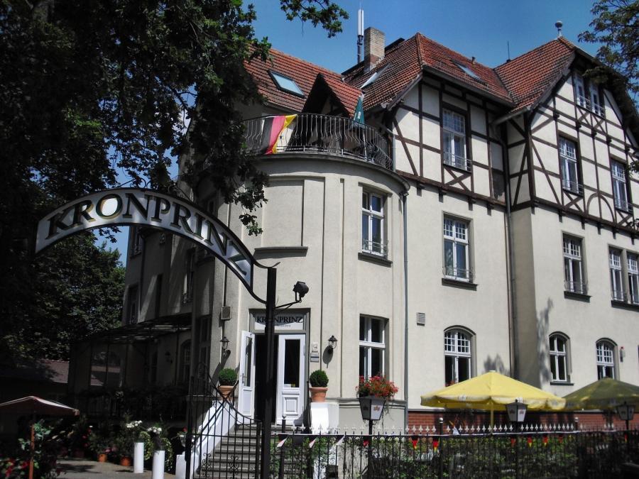 Hotel Kronprinz ฟัลเคนซี ภายนอก รูปภาพ