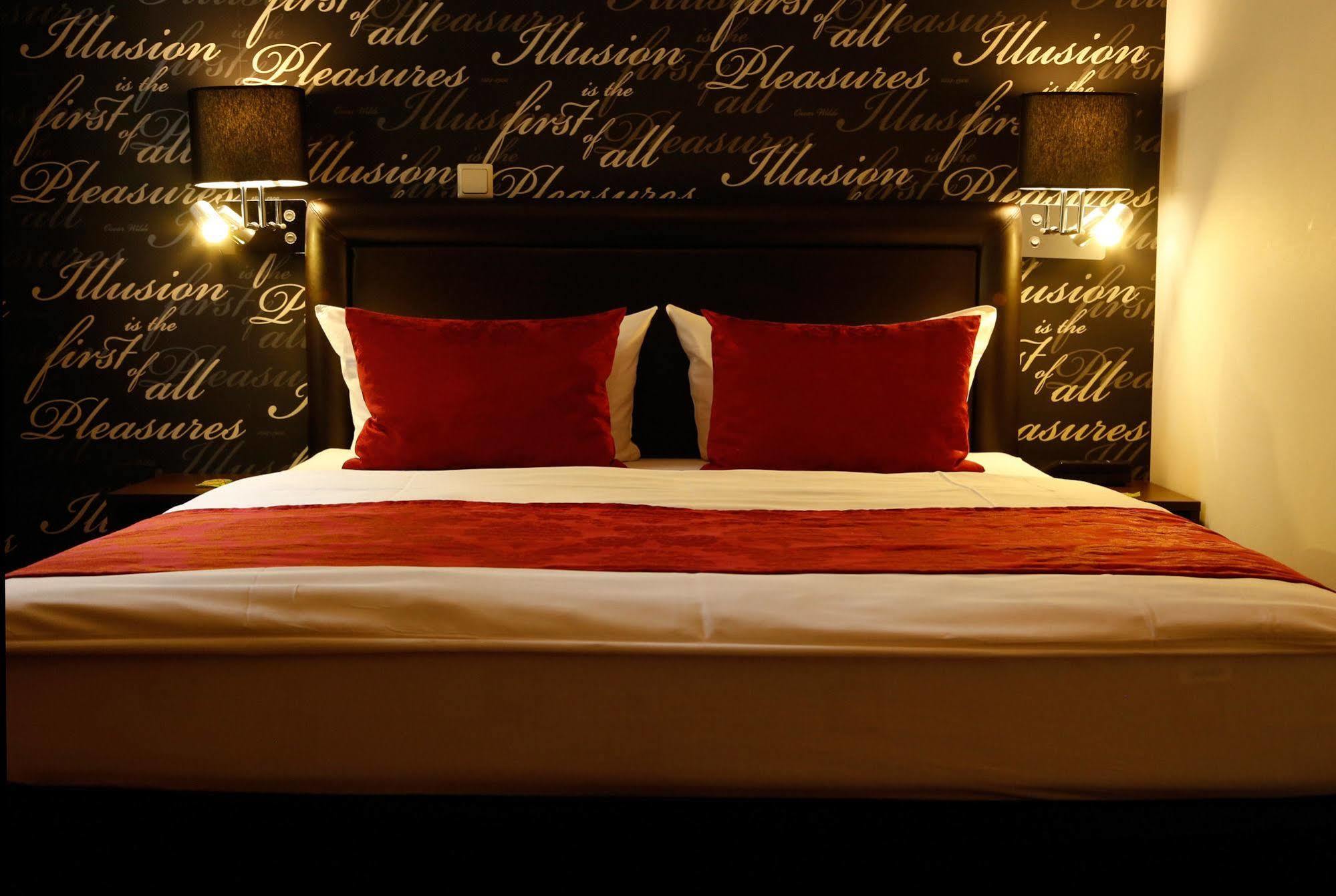 Hotel Kronprinz ฟัลเคนซี ภายนอก รูปภาพ