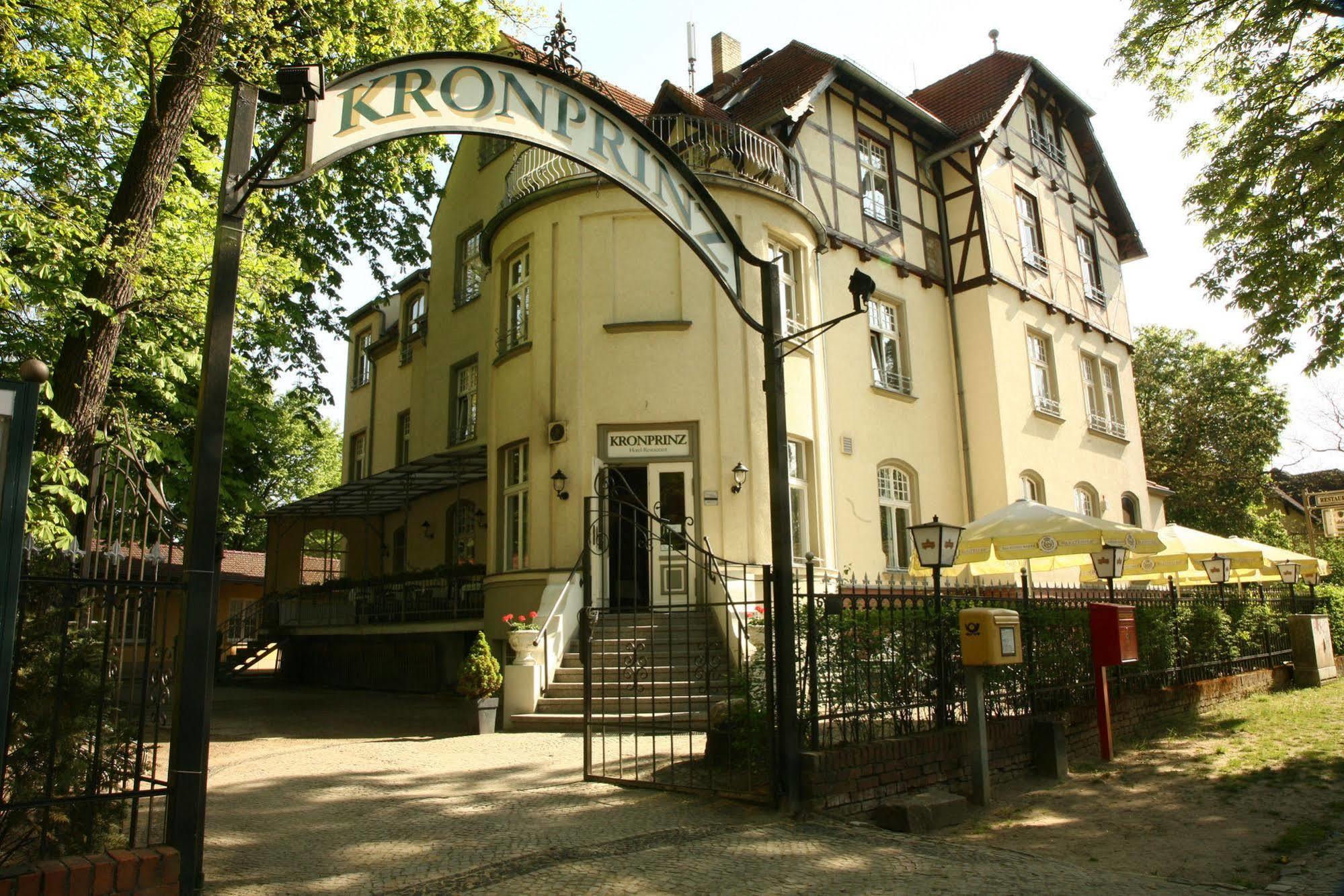 Hotel Kronprinz ฟัลเคนซี ภายนอก รูปภาพ